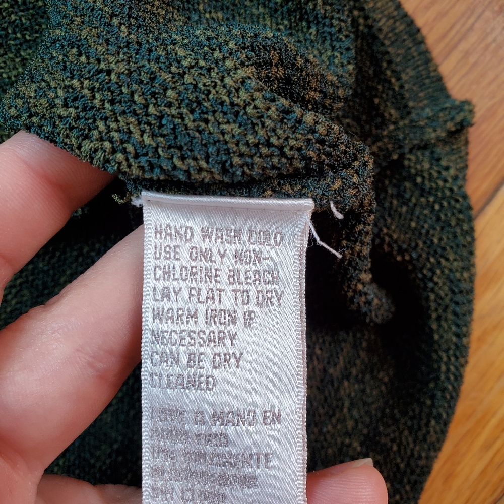 Jones New York Sleeveless Dark Green Turtleneck - Picture 5 of 6